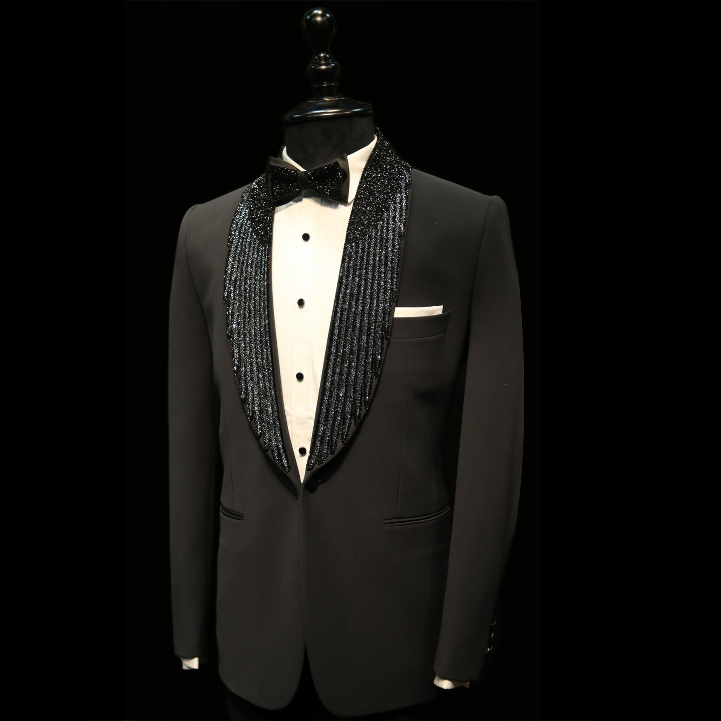 Nowoczesne, dopasowane na miar – Men Formal Wear Modern recenzja i cena