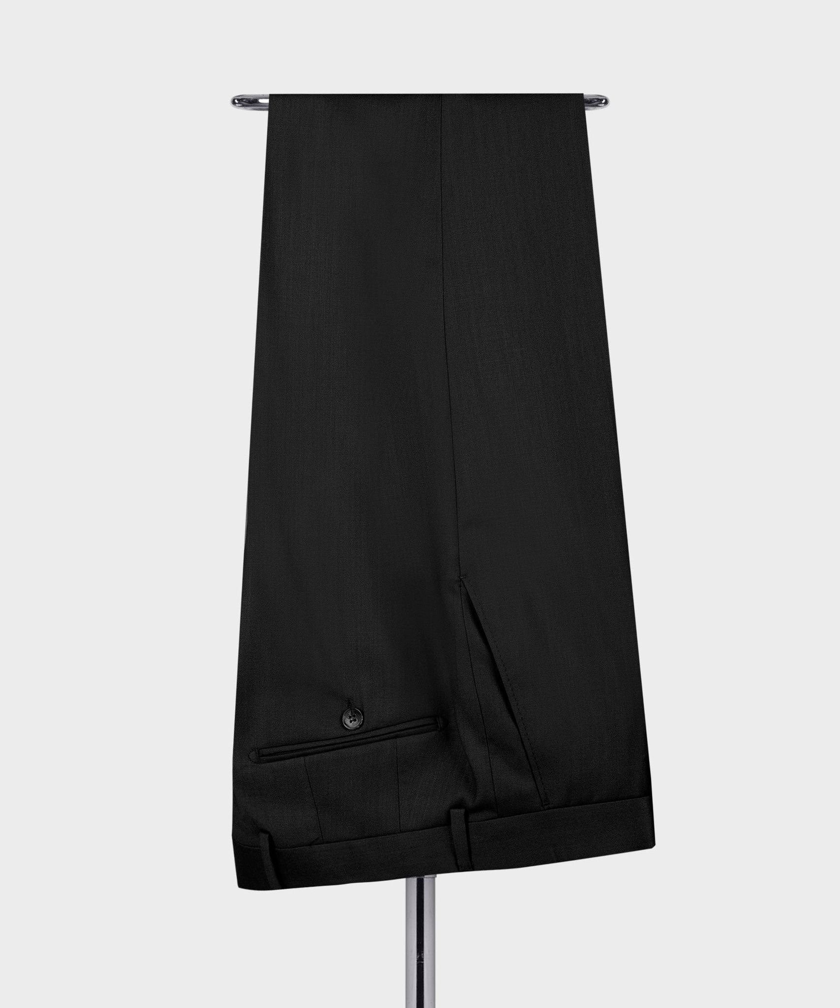Nowoczesne, dopasowane na miar – Men Formal Wear Modern recenzja i cena